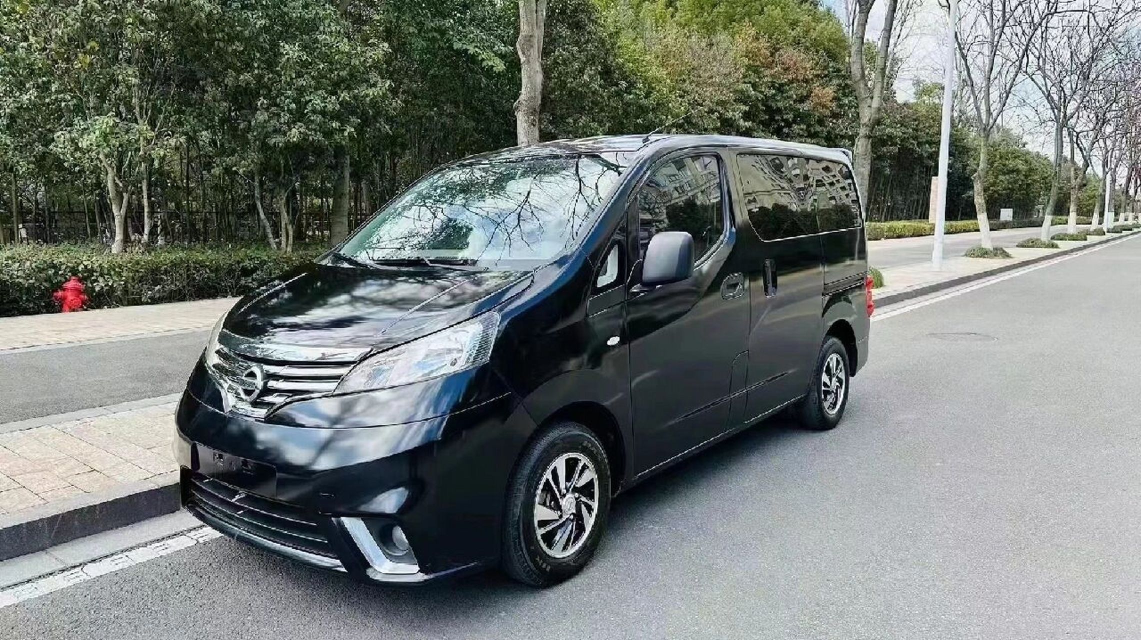 尼桑nv3500参数图片