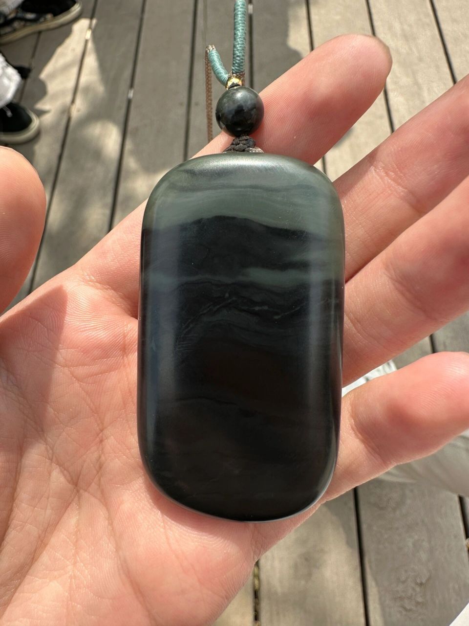 沙枣青墨玉青花无事牌 和田玉籽料沙枣青拼墨玉青花平安无事牌 刚做