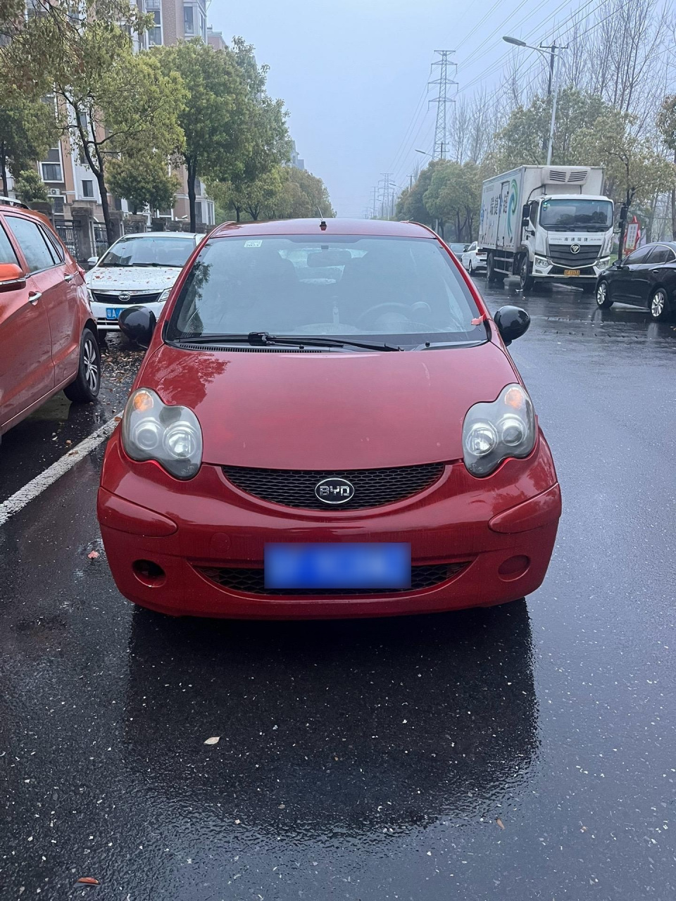 新到一台个人10年比亚迪f0,发变完美无事故带原厂三元,带方向助力,7万