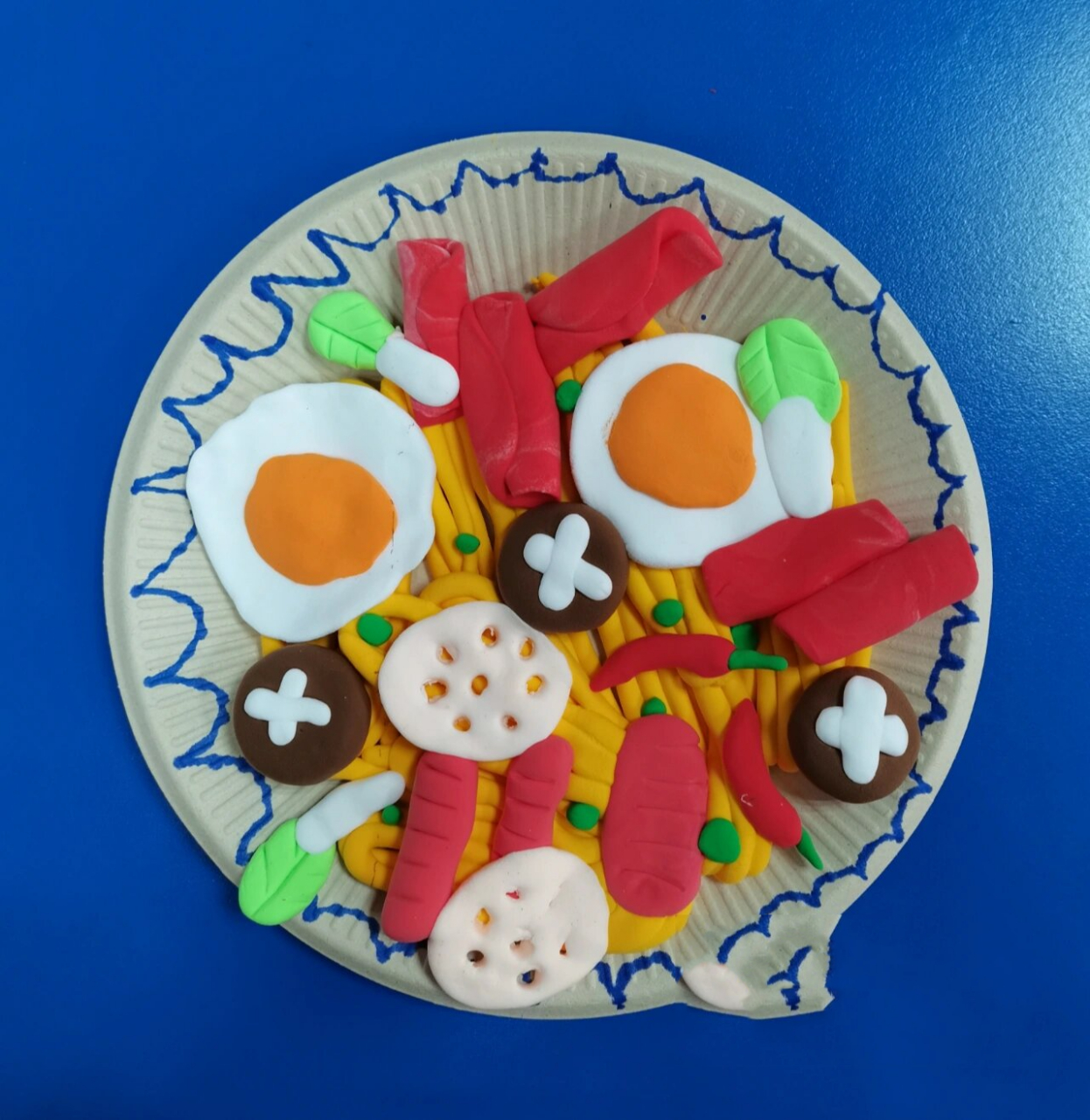 一碗面～手工粘土 大班和中班小朋友的作品. 1.