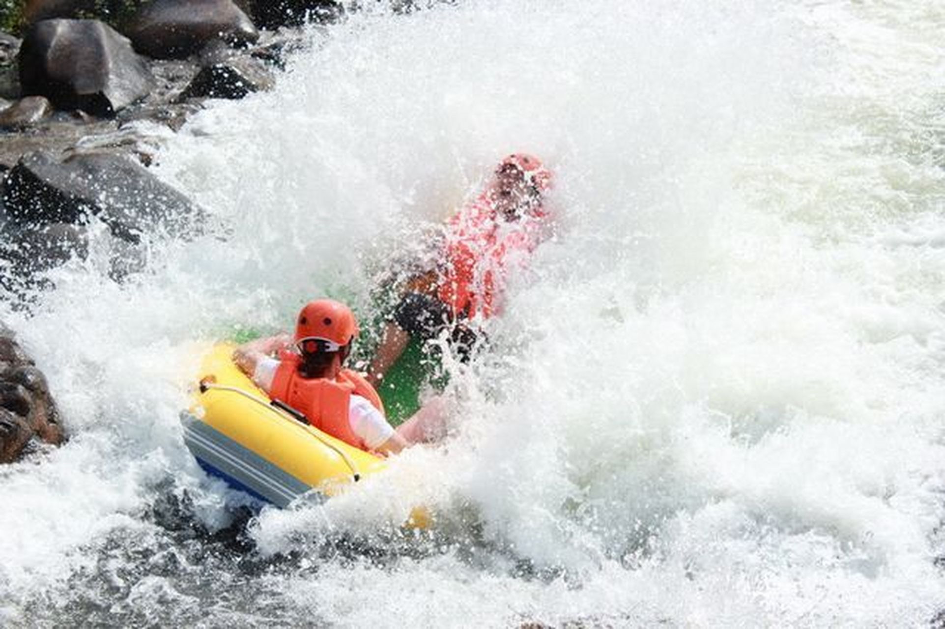 2023年野人谷漂流攻略 优惠门票 广西防城港市野人谷风景区位于十万