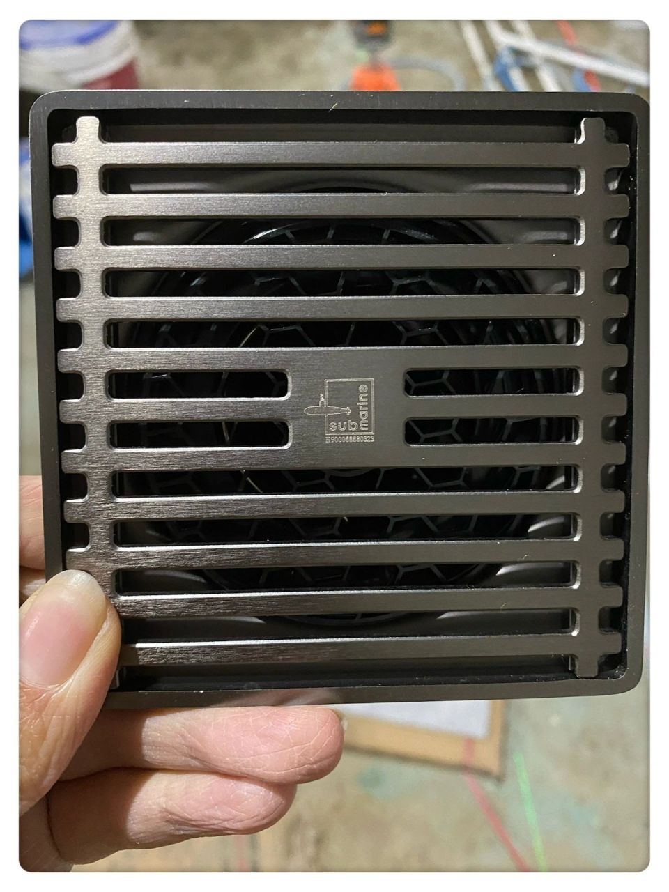 潜水艇地漏真假辨别 潜水艇地漏假货特别多,认准这两项就能辨别真假.