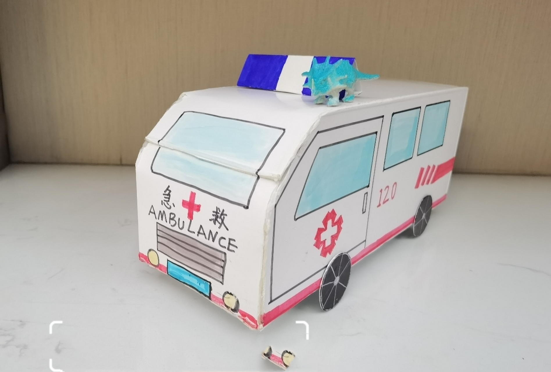 纸盒制作救护车步骤图片