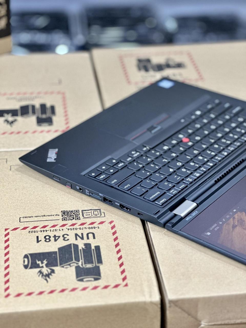 联想thinkpad系列二合一平板笔记本来货,型号x380 yoga,商务与娱乐二