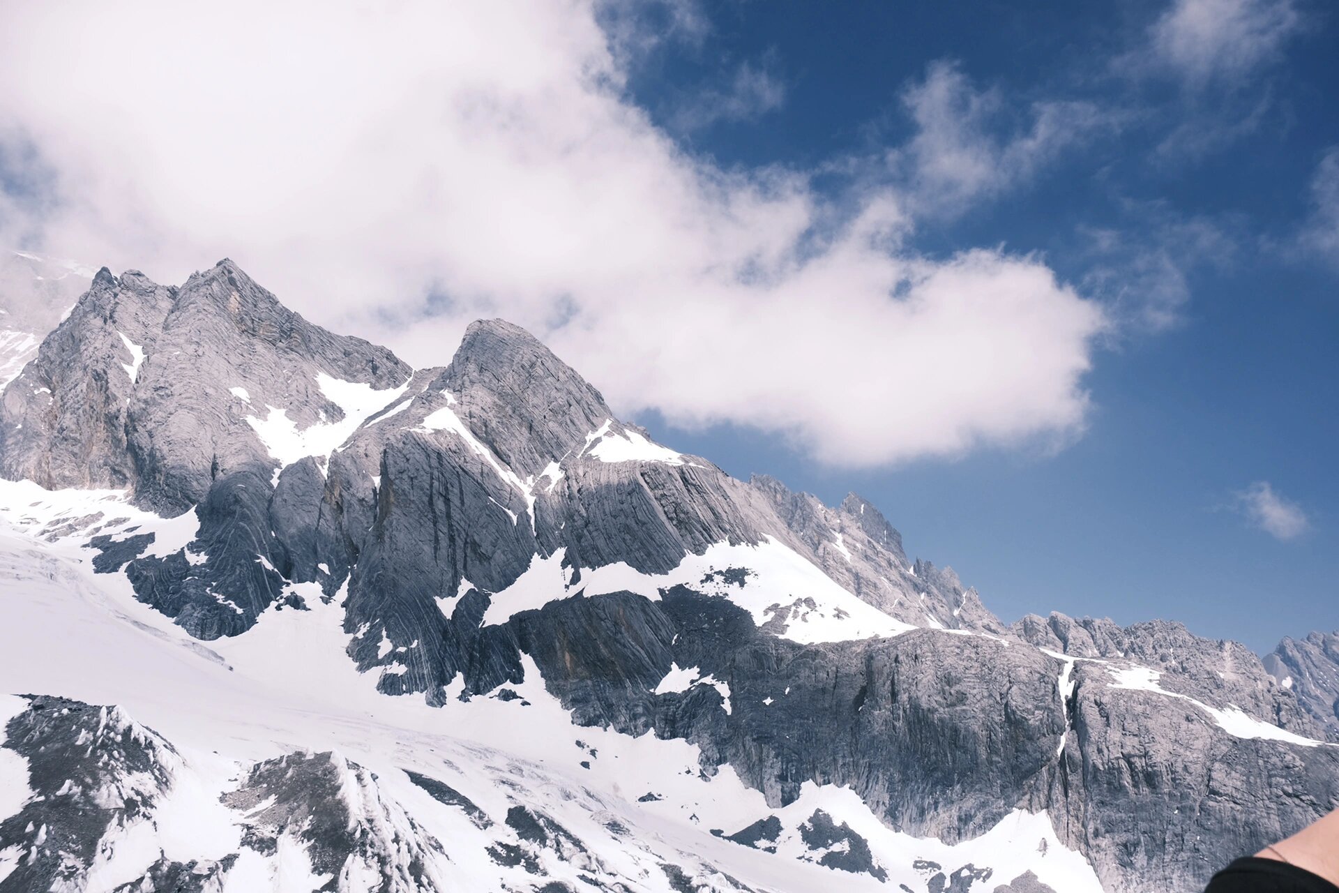 记录|在海拔4680米的玉龙雪山 在云南丽江玉龙雪山9015