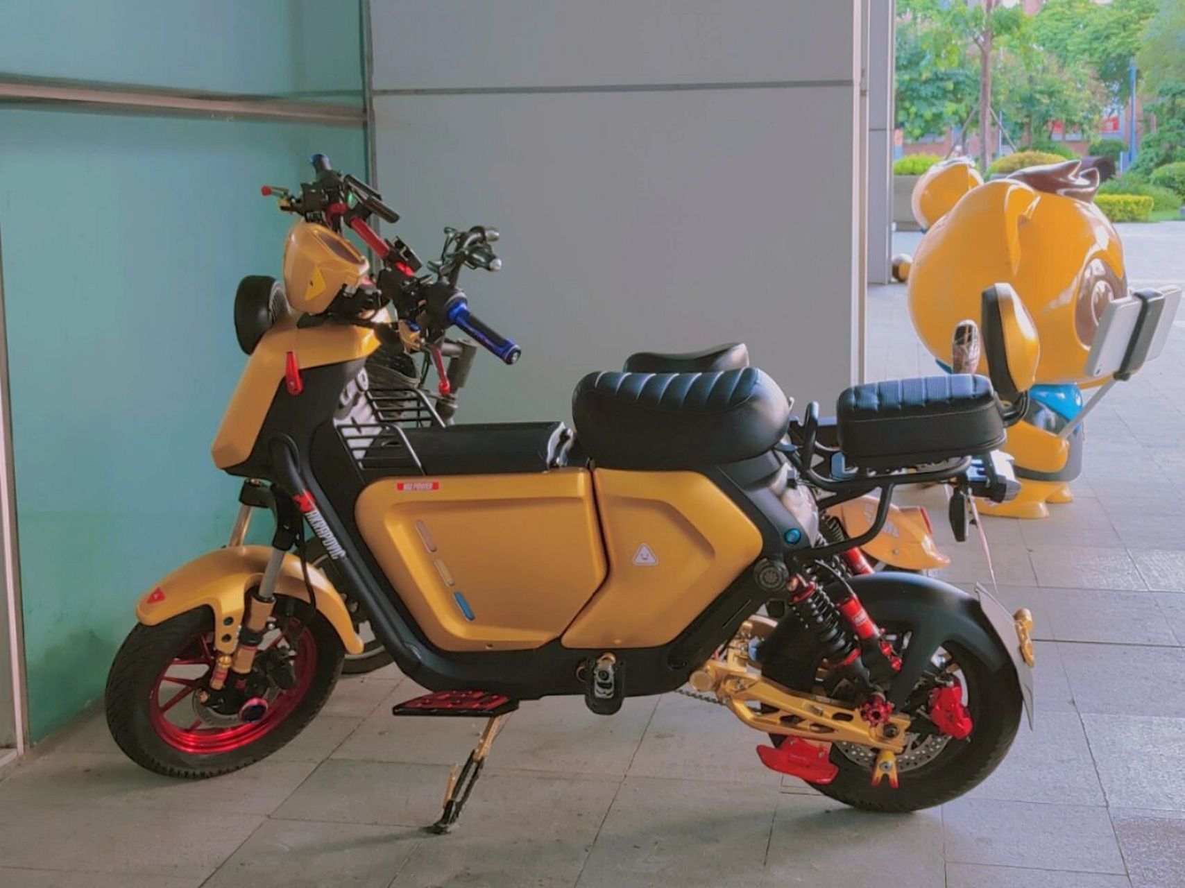 小牛电动车千万不要!不要改这个颜色!