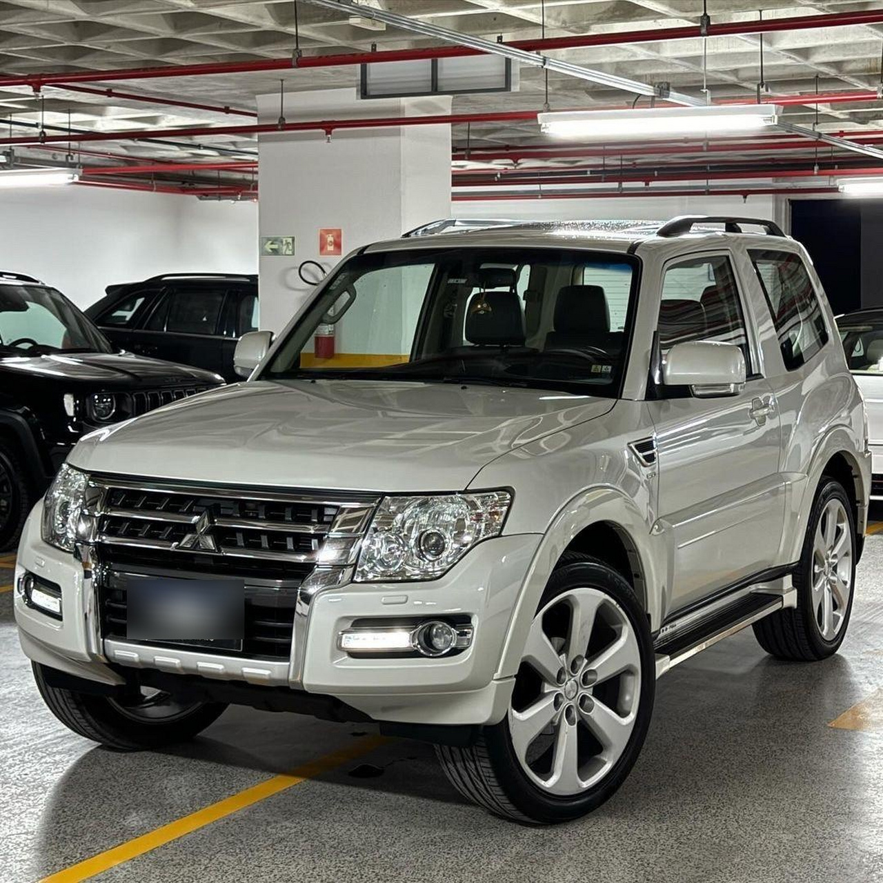 帕杰罗天花板了你见过吗两门柴油4m41,v88