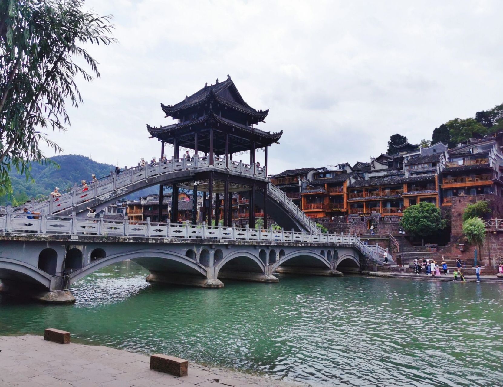 凤凰古城—白天景色