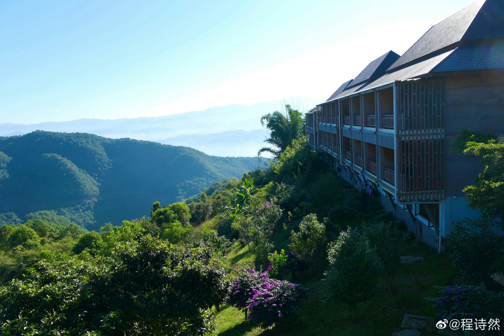 云南临沧,北回归线上的绿色明珠·双江.