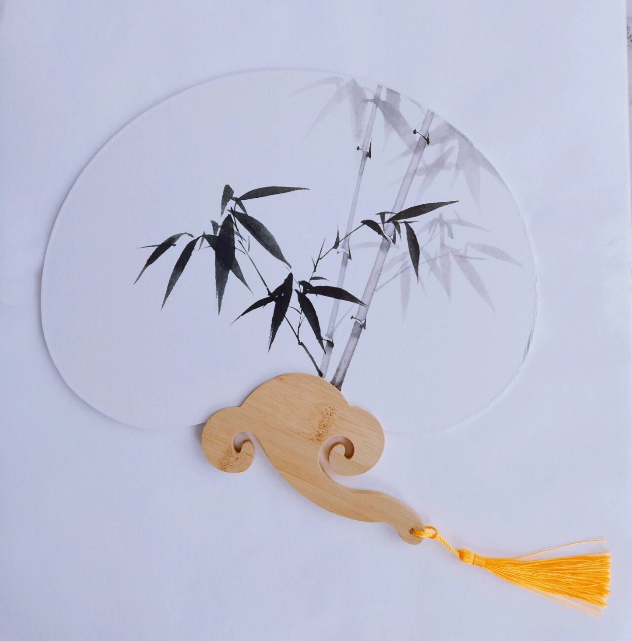 一眼迷上国画,手绘竹子团扇,你喜欢哪个?