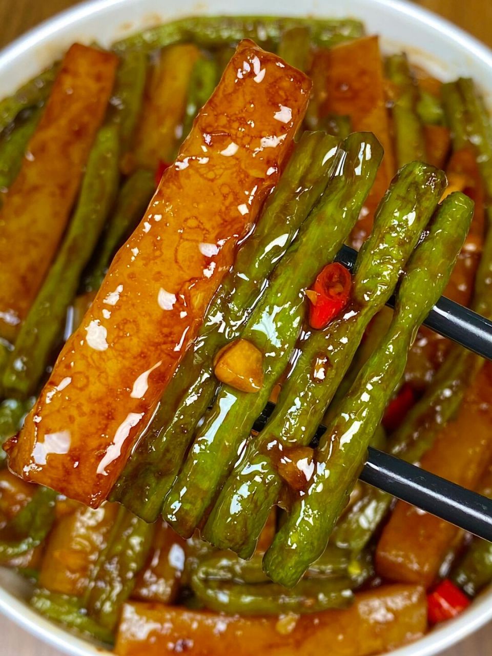 豆角和土豆这样做嘎嘎香!就这这盘菜我就炫了三碗米饭!