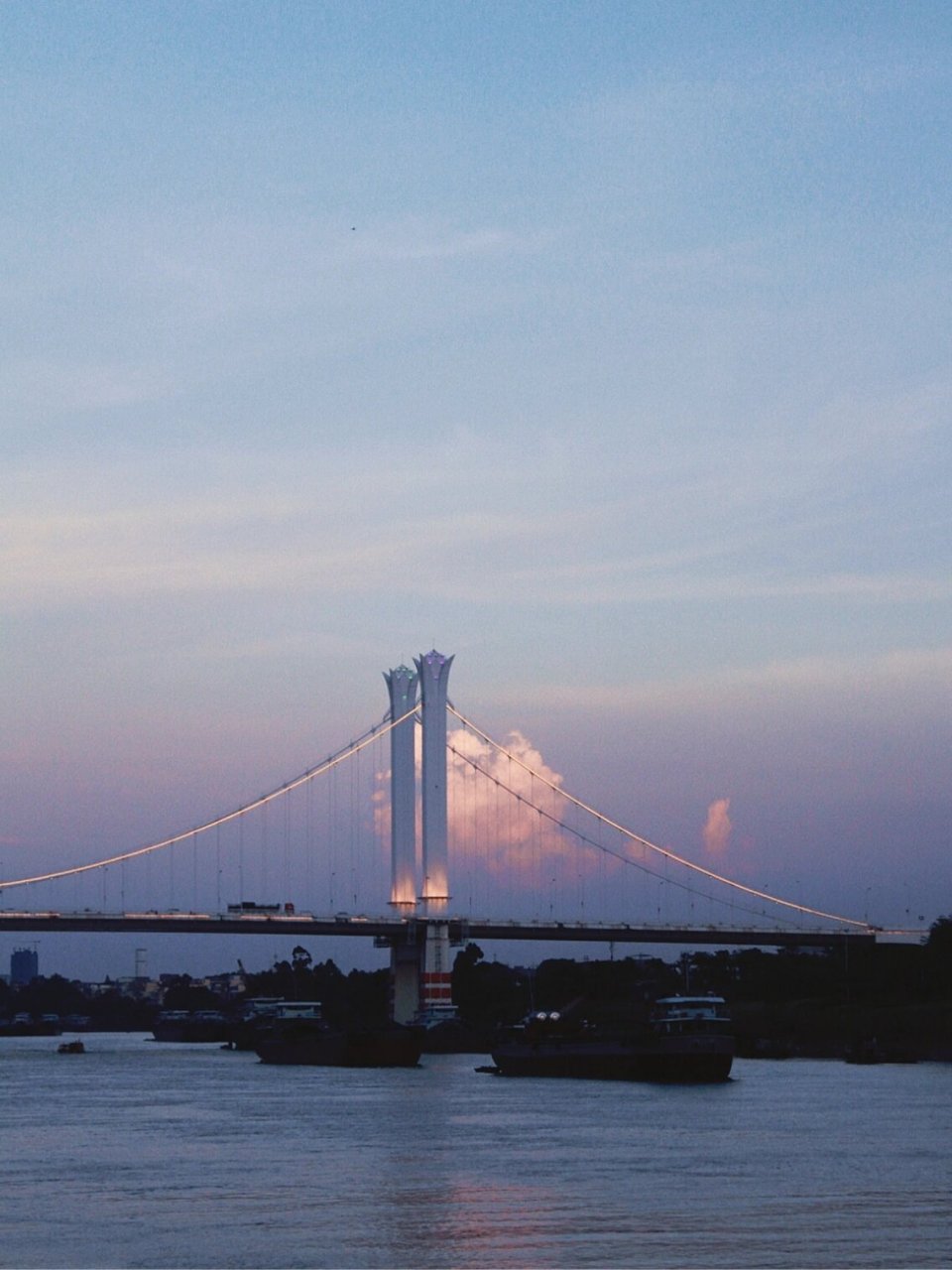 贵港拍照|大东码头08超美日落复古港风片 答应我 这个夏天一定要去