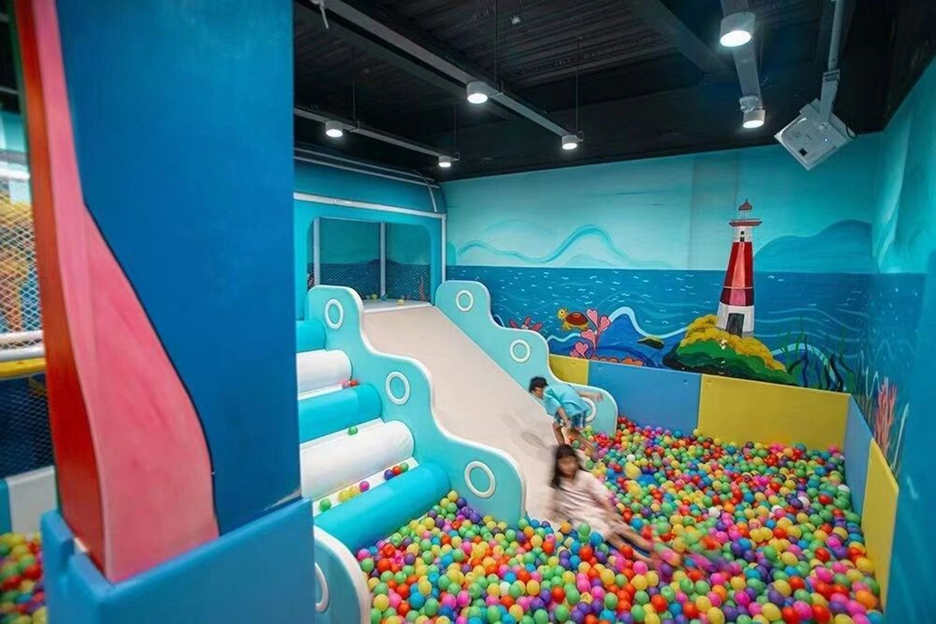 三鼎园商务休闲浴都 三鼎园商务休闲浴都 坐落于天津市滨海新区~ 大港