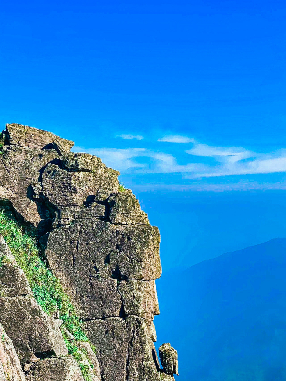 东莞旅游攻略|东莞第一高峰 银瓶山  东莞最美的风景是在银瓶山山顶看