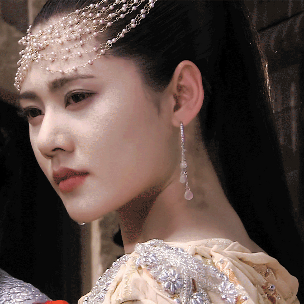 秋瓷炫古装有多美##秋瓷炫美强惨天花板# 除了品如,还有石观音,也是