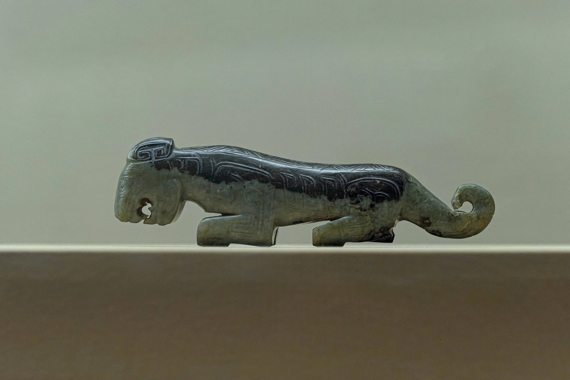 洛阳博物馆～西周·玉虎 西周·玉虎 摄于:上海博物馆 西周·玉虎