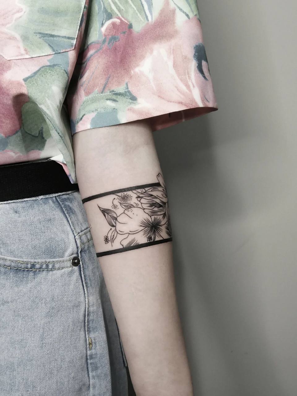 最热小臂纹身图案|【向日葵】素花纹身 7115夏天出门必备套装,素
