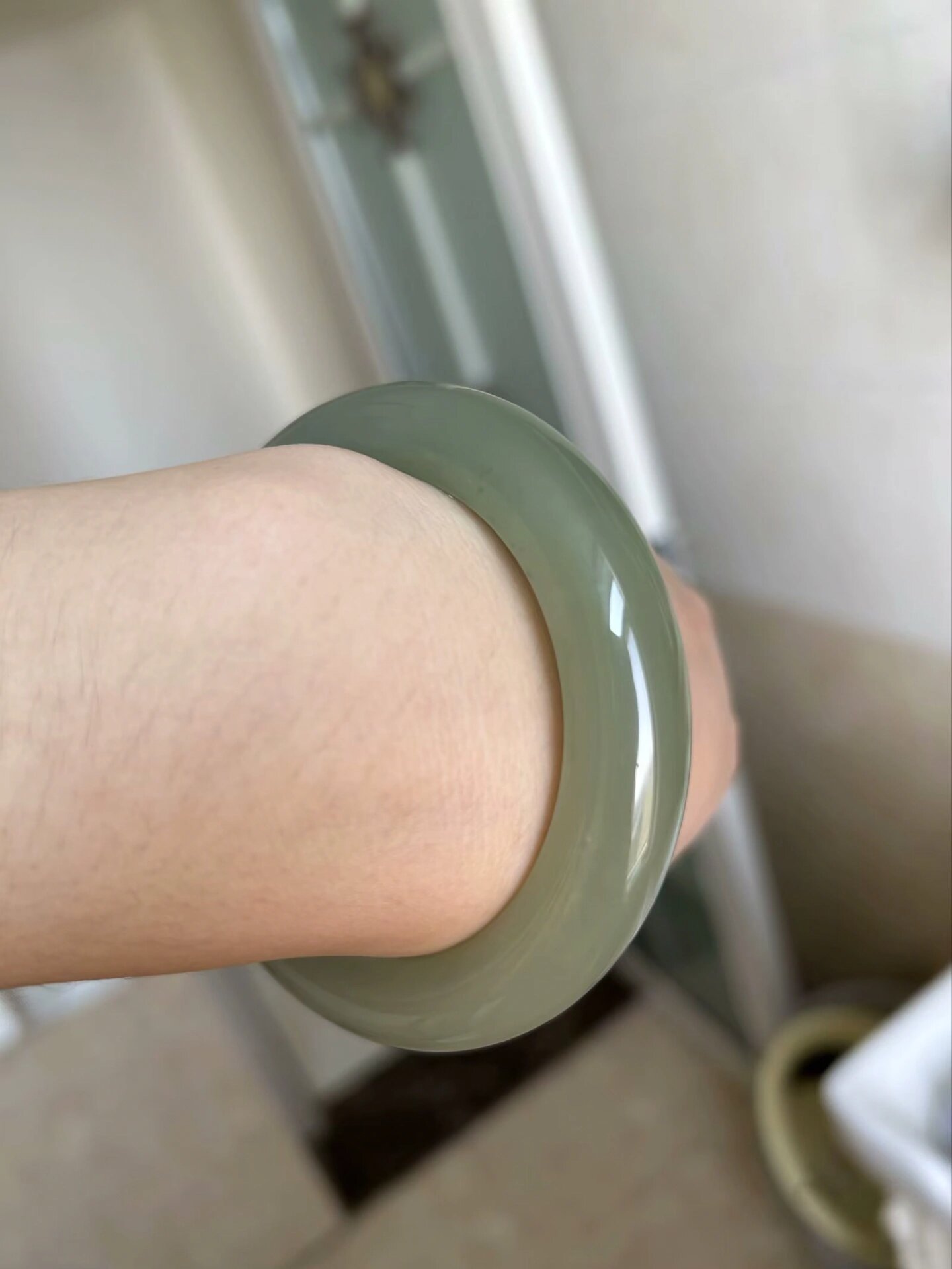 花6千买了个石英岩质玉,不死心又买了个 上次花60张收的和田玉手镯