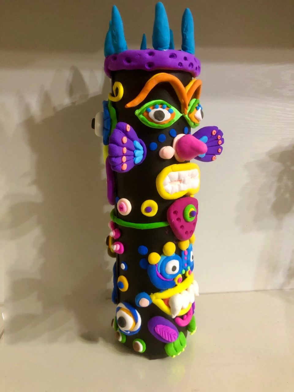 彩泥作品—图腾柱 七年级孩子的彩泥作品———图腾柱