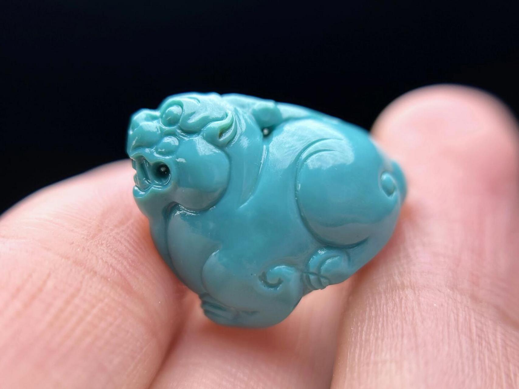 湖北天然原矿绿松石,高瓷蓝玉化望天吼#手工雕刻# #手工艺# #手艺人的