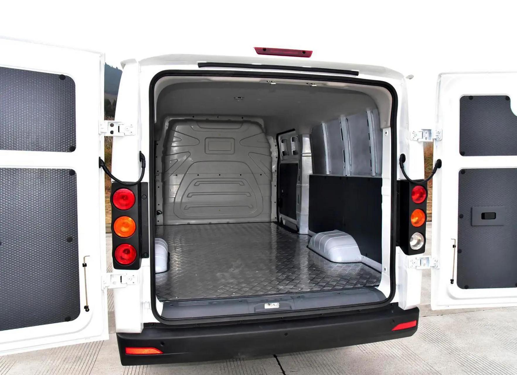 远程星享v6e  货箱尺寸:2800x1600x1320  6方 宁德时代41.