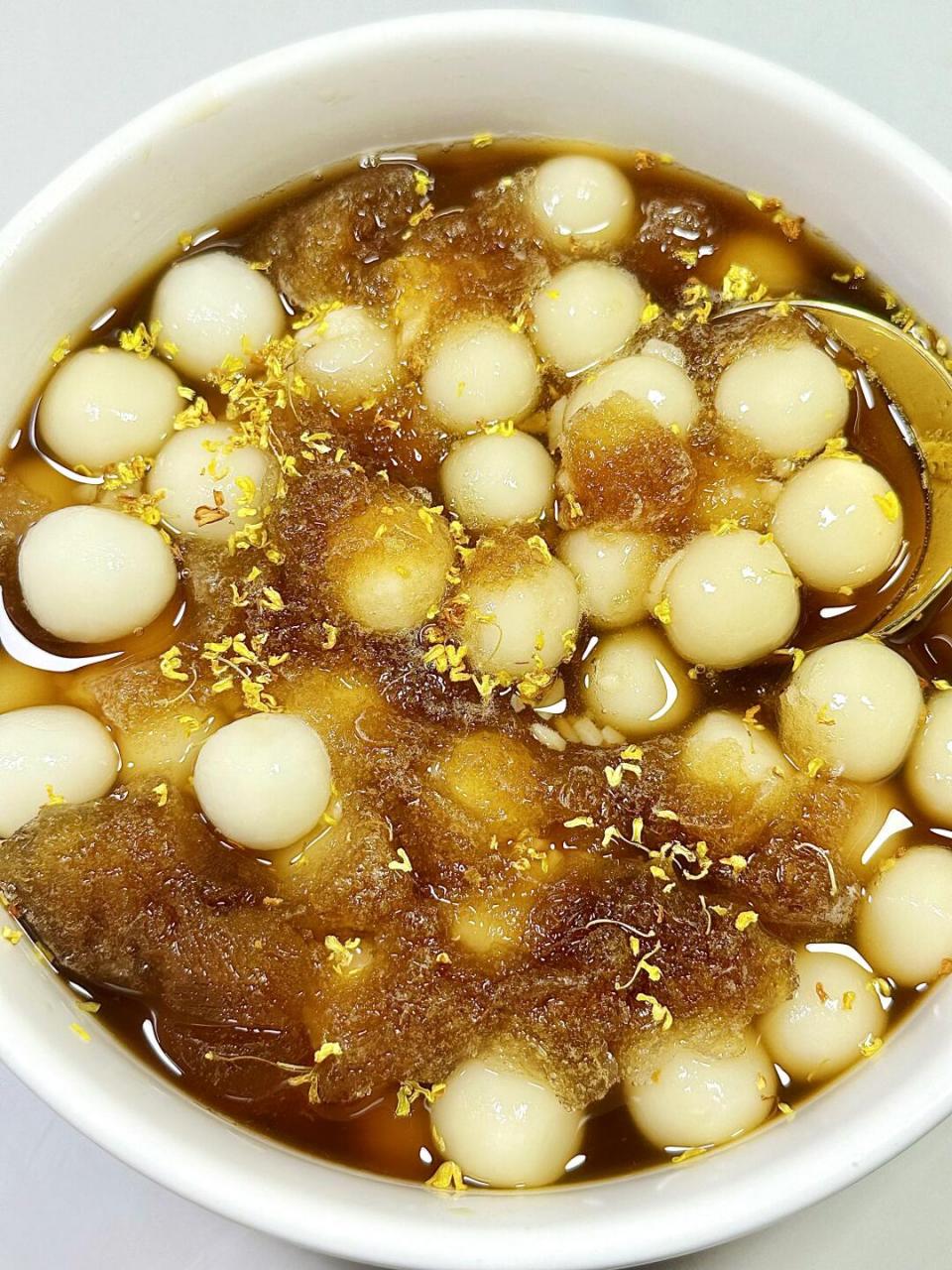 自制的红糖冰汤圆!真的好吃哭01了!