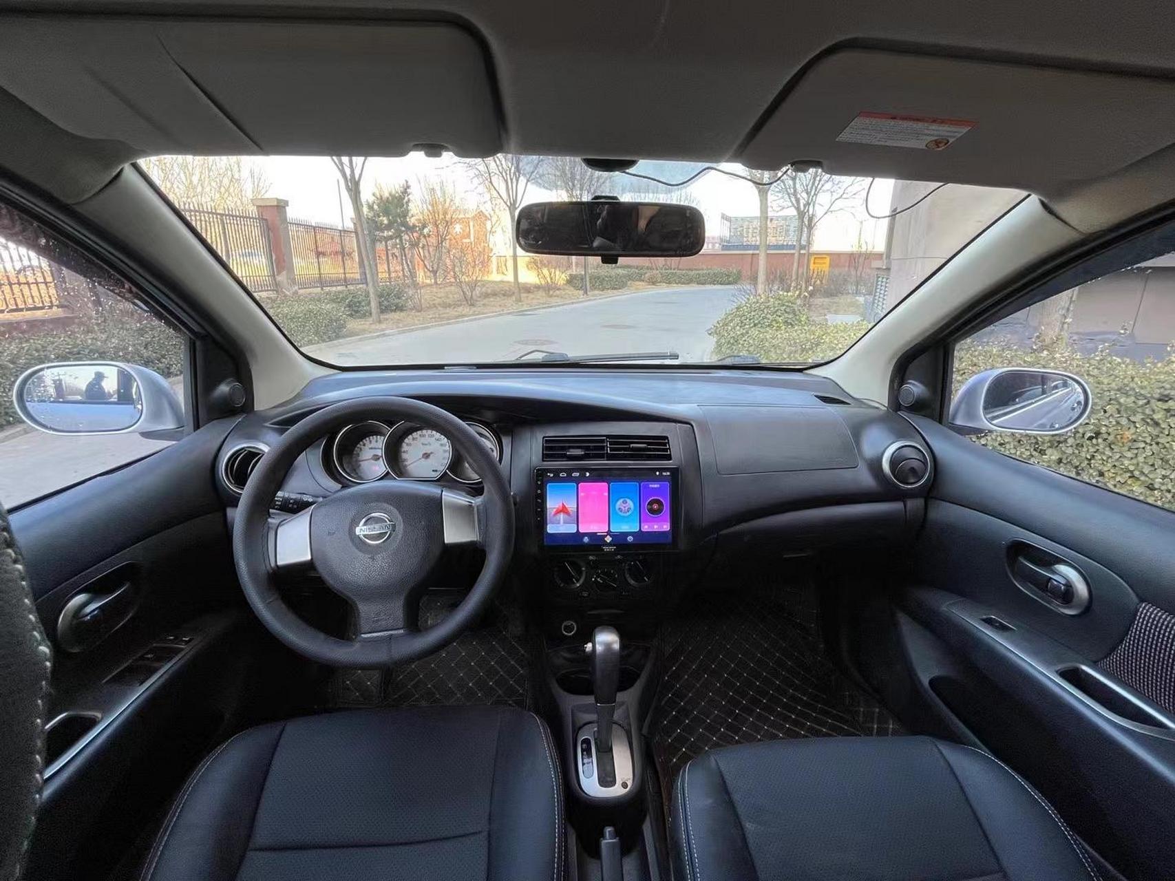 新到11年尼桑骊威 自动挡高配  精品车况 拉人拉货神器 实用耐造省油