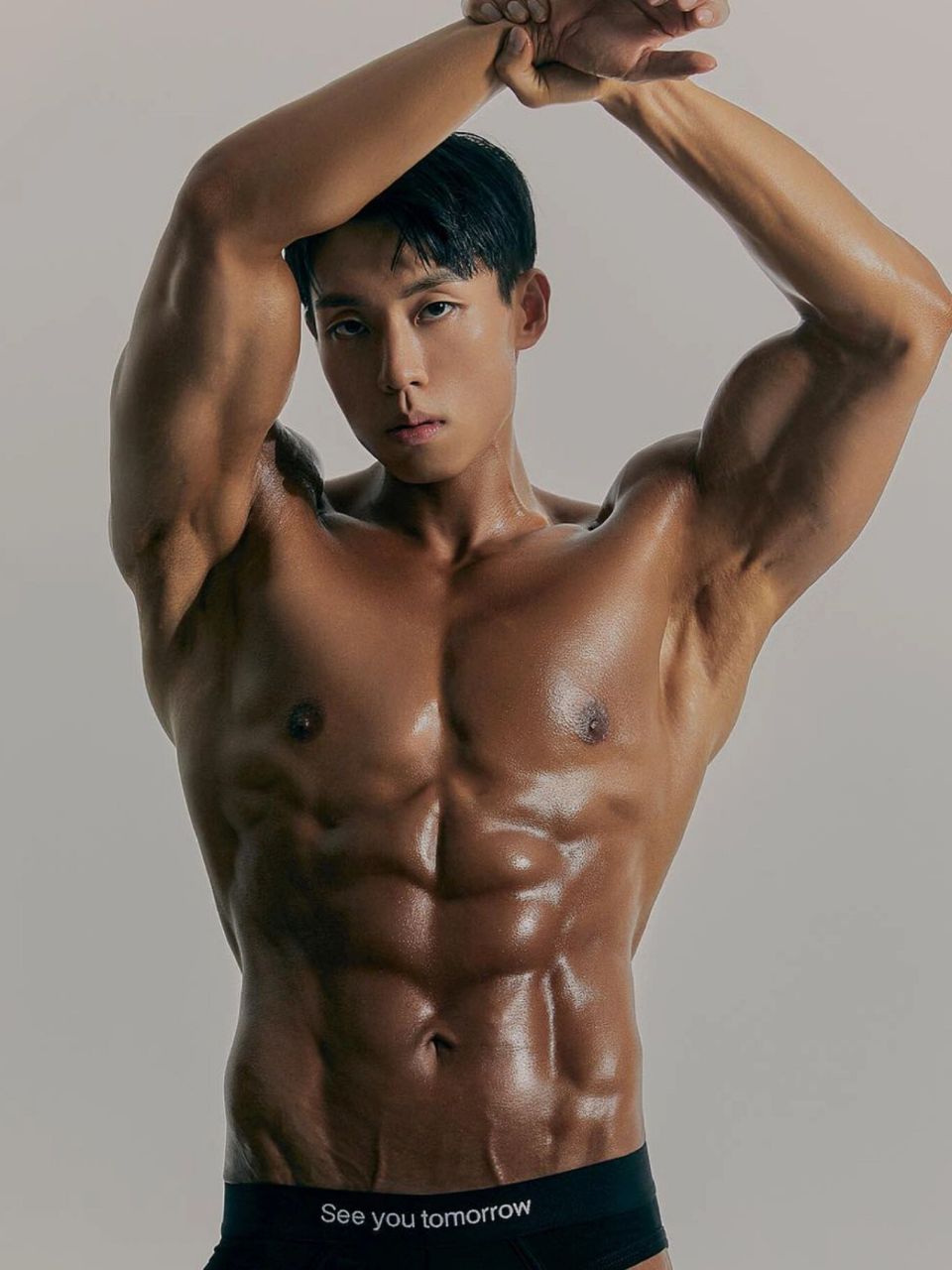 黑皮肌肉男选什么内裤9215黑色三角裤yyds7515 相信很多男生