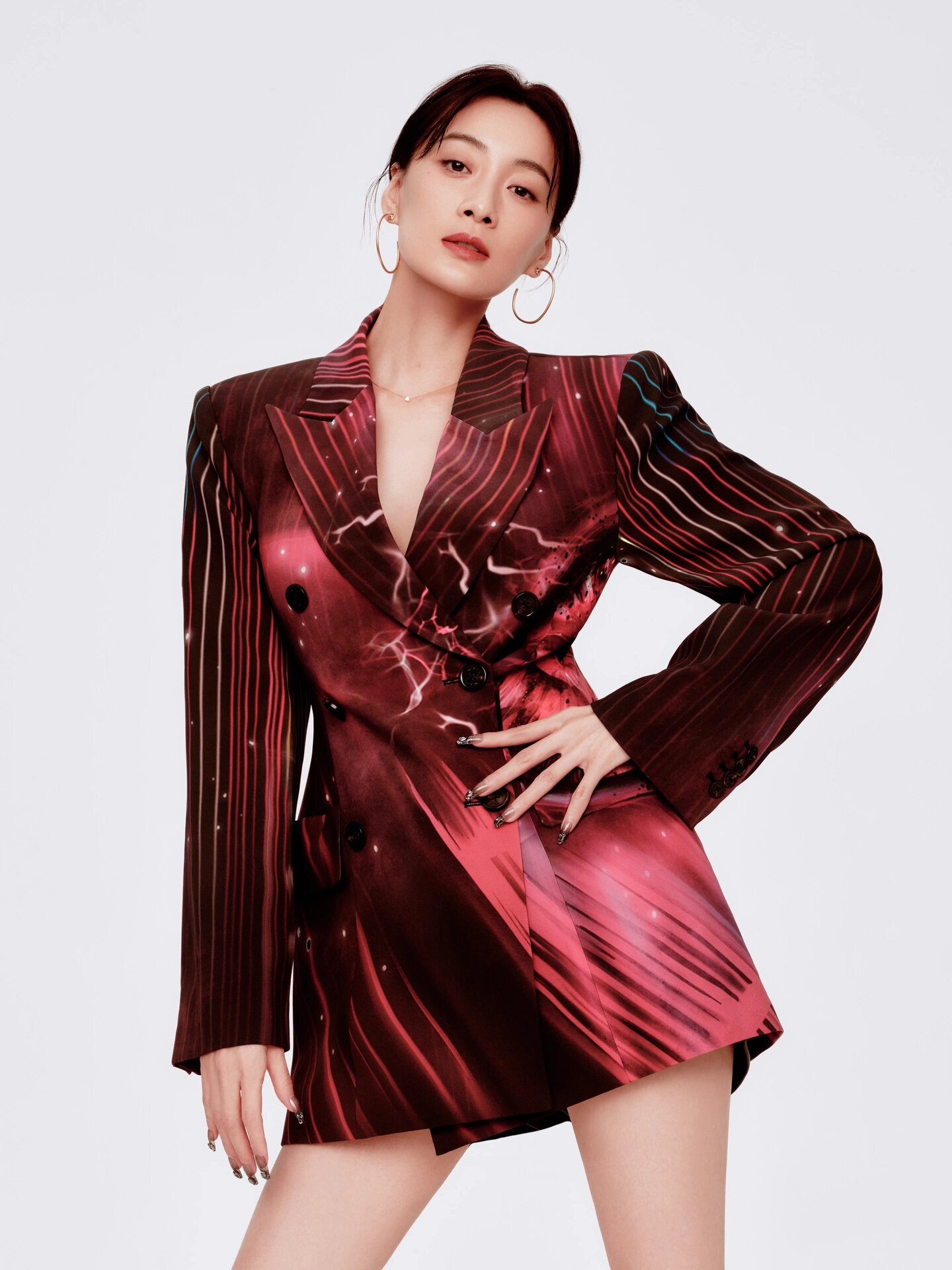 演员徐梵溪 in 范语96优雅且随性自由 荧幕上的她,是塑造多变形象的