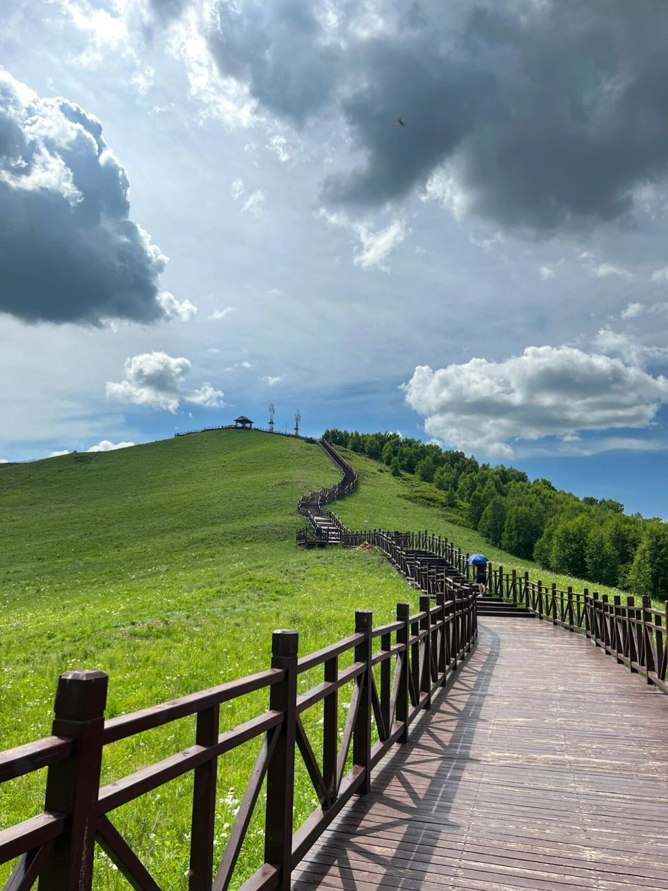 闯进了像画一样的乌兰布统草原 自驾游赤峰7915乌兰布统大草原,加