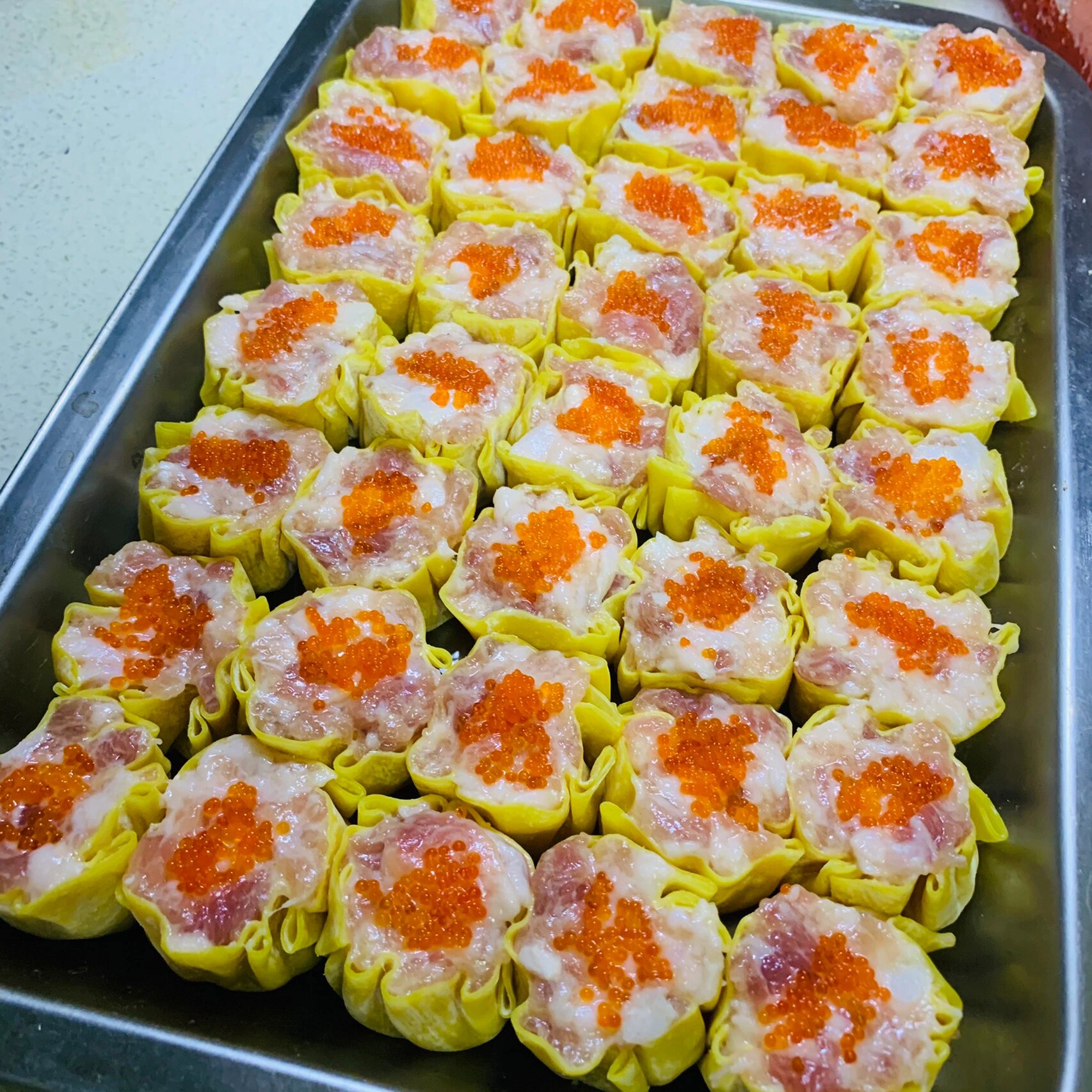 和肥肉丁) 干蒸皮 (呃～云吞皮其实也行) 盐 糖 蚝油 鸡汁 蚝油 胡椒