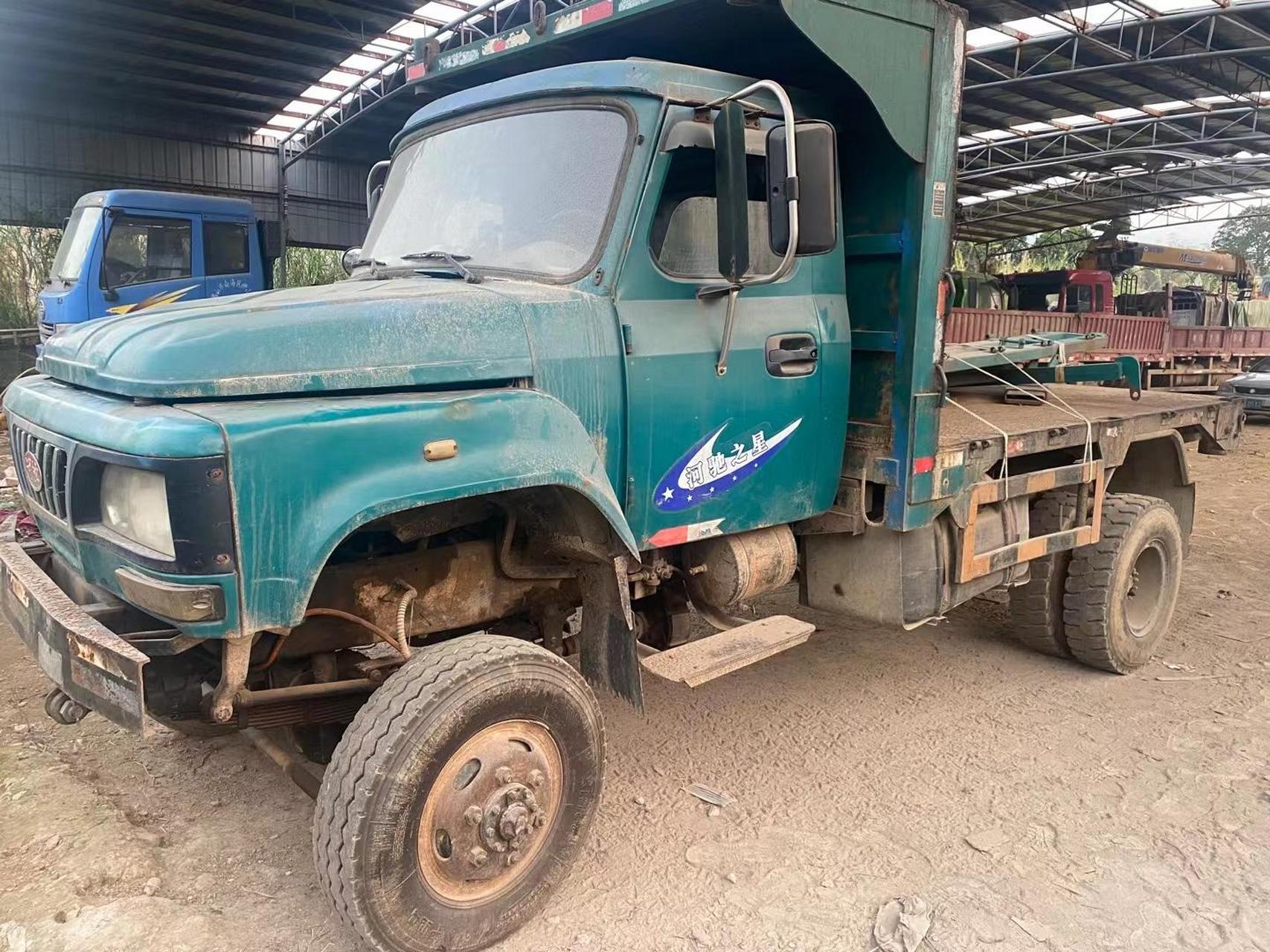 出售台四缸四驱自卸车玉柴4102发动机前3后5车厢3.