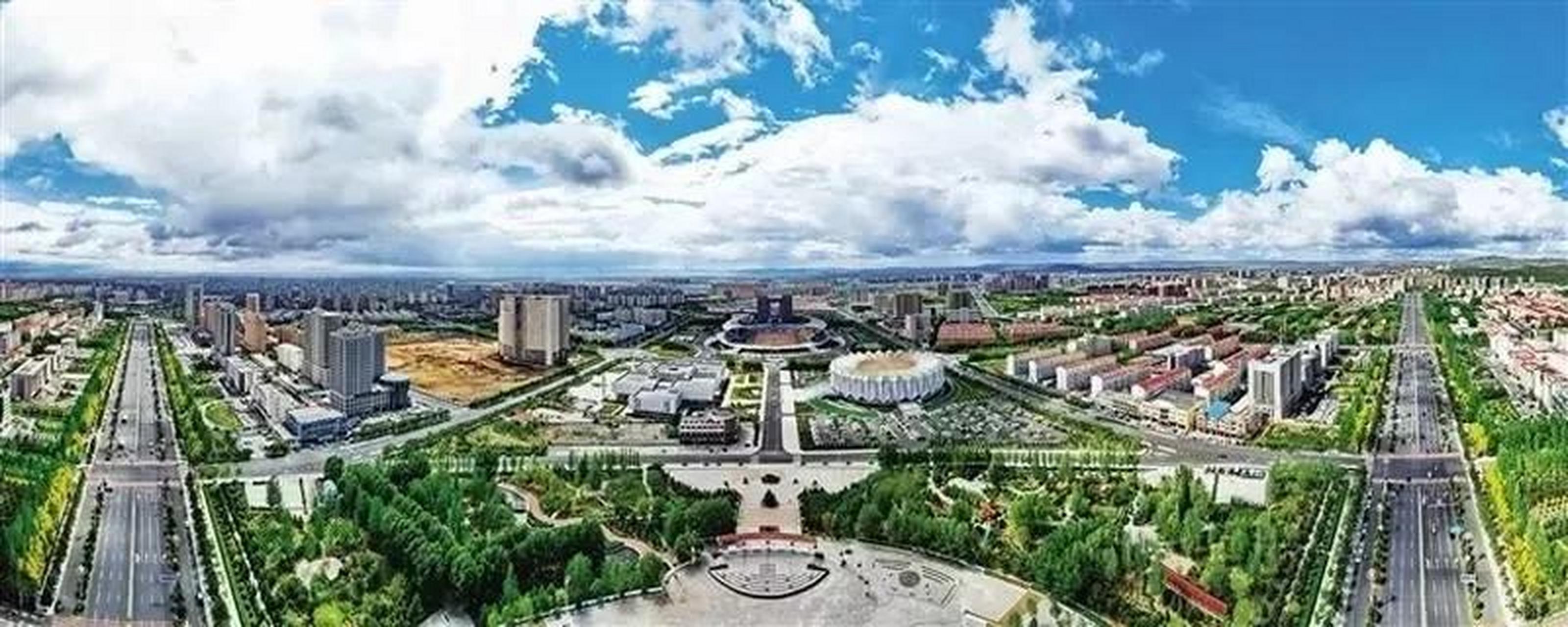 内蒙古乌兰察布市近5年gdp数据  2022年:	990亿  2021年:	903.