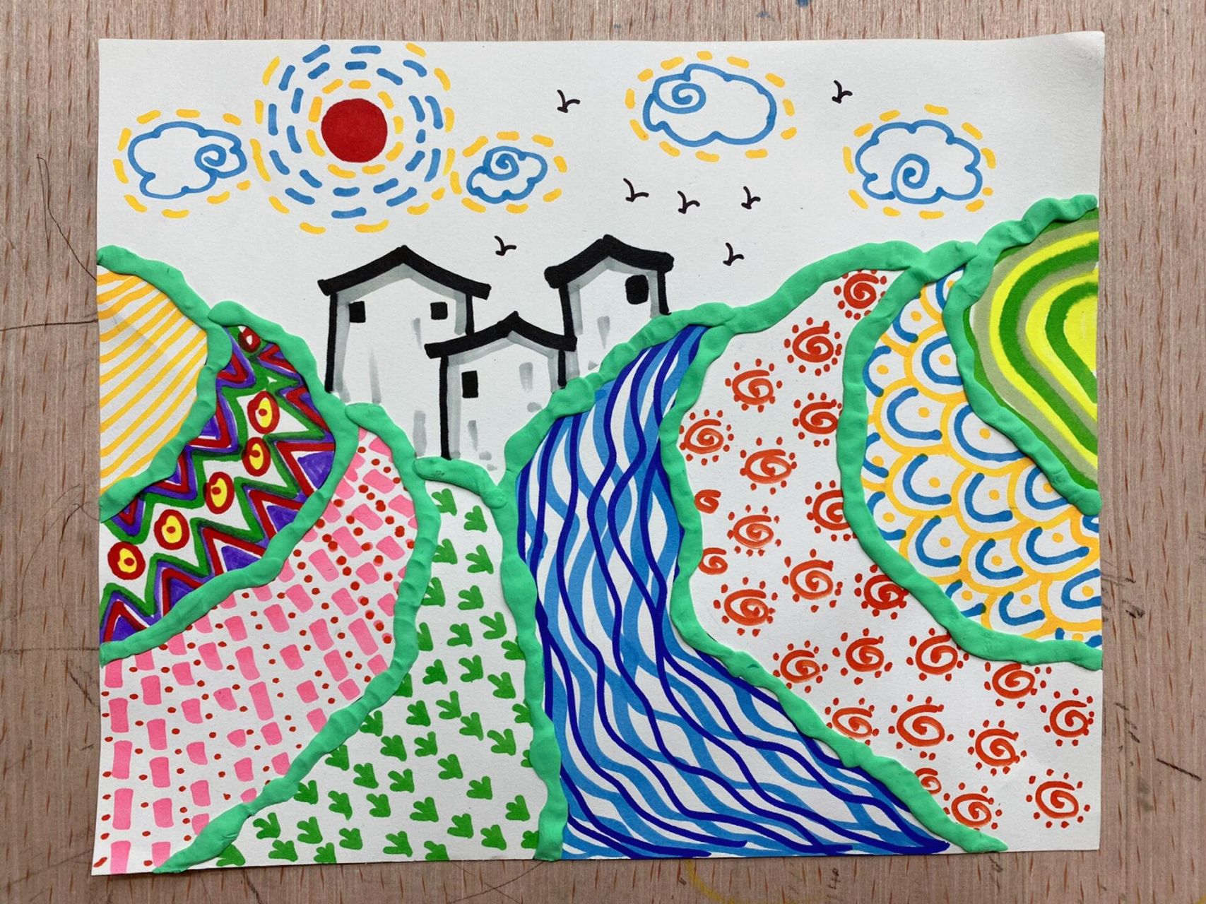 幼儿园创意绘画《梯田》课效 这是课效,后面会有一个中班一个大班去