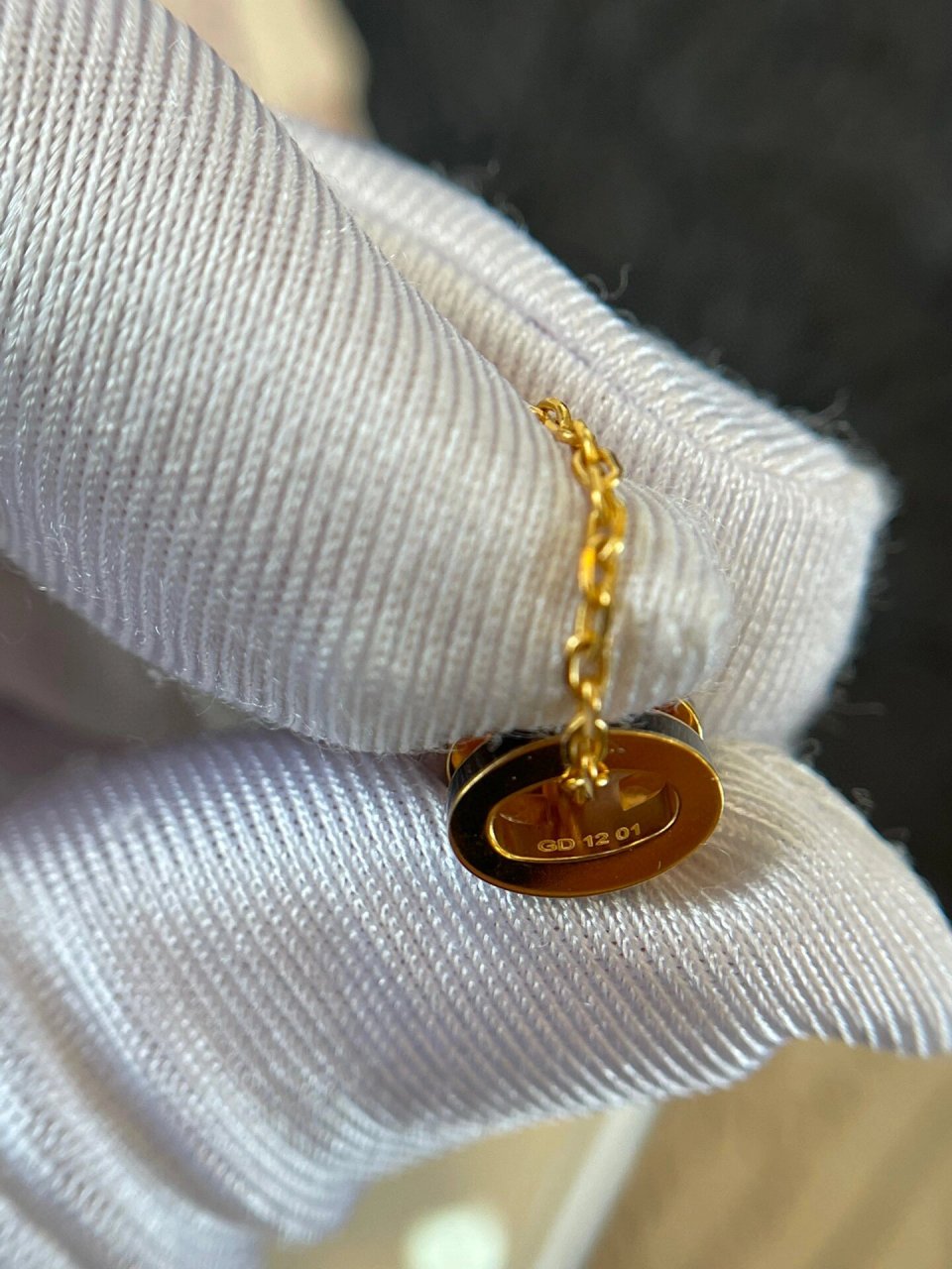 爱马仕黑金pop h迷你项链2799 99新 黑金mini h项链,锁骨链小巧精致