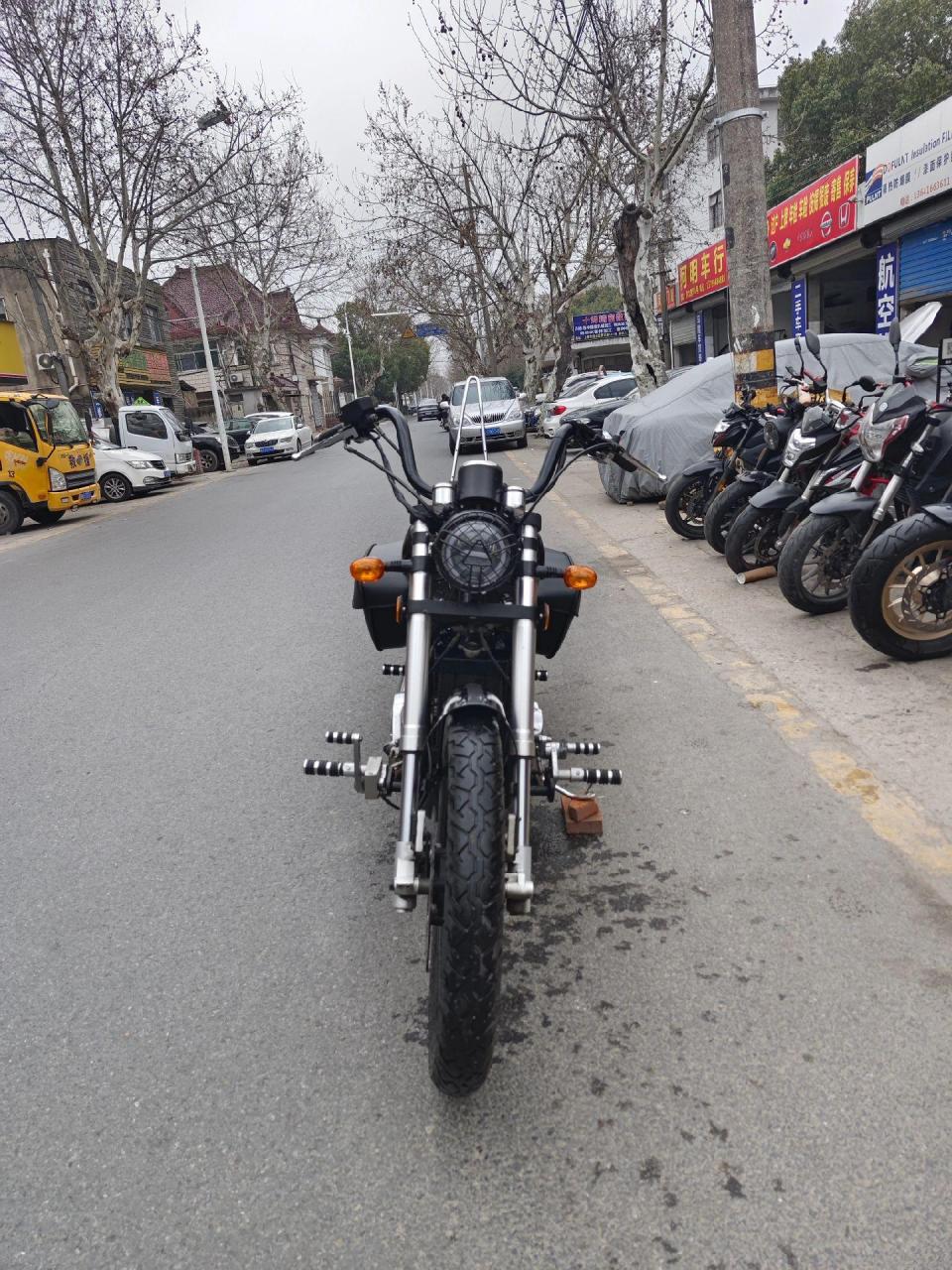 最新拿下17年《大地鹰王迪特娜350》加装一对皮质边包-增高手把-加大