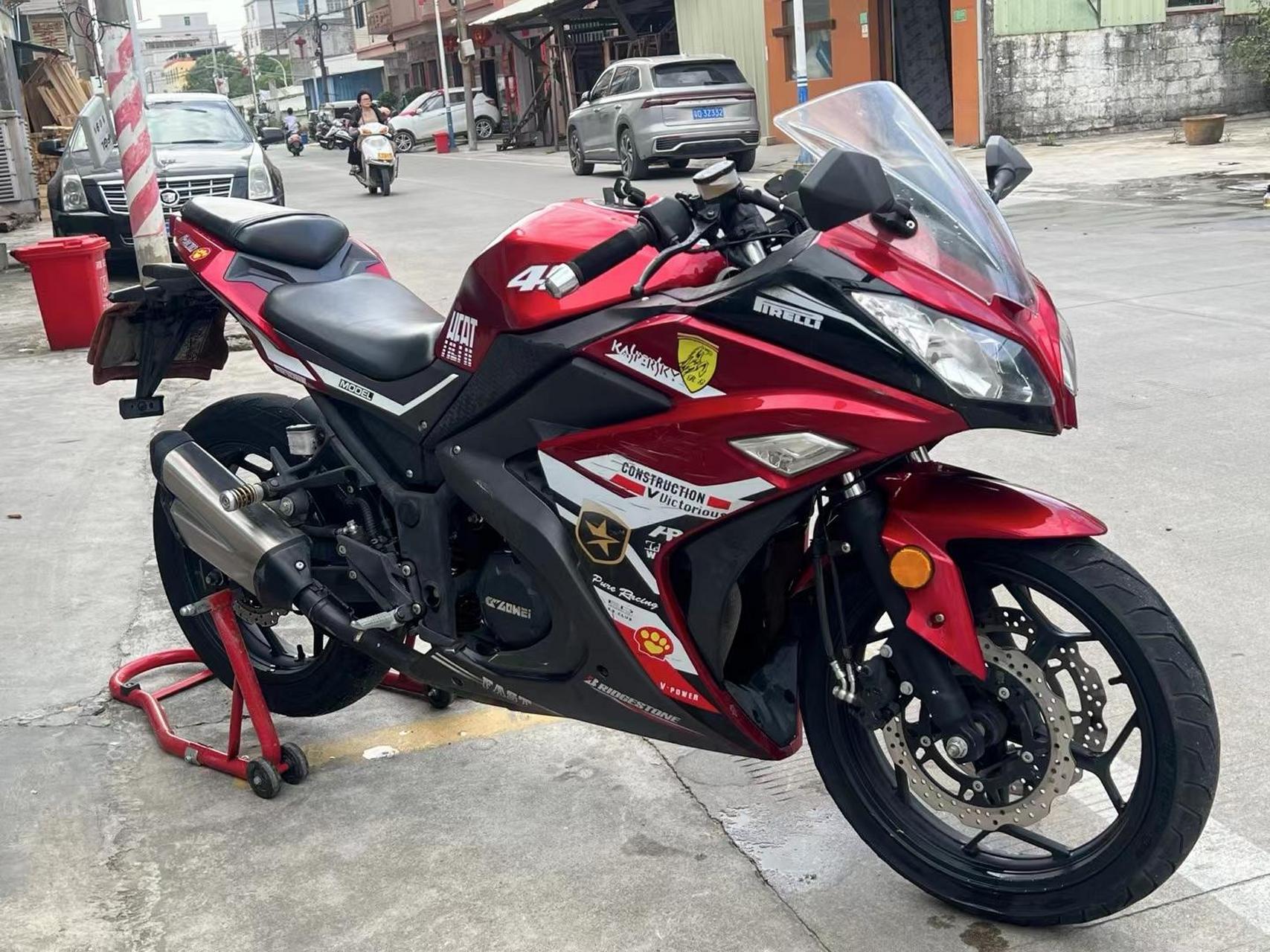 出售2020年6月上牌小忍者250!电喷!牌证齐全协议!带年审!车况精品!