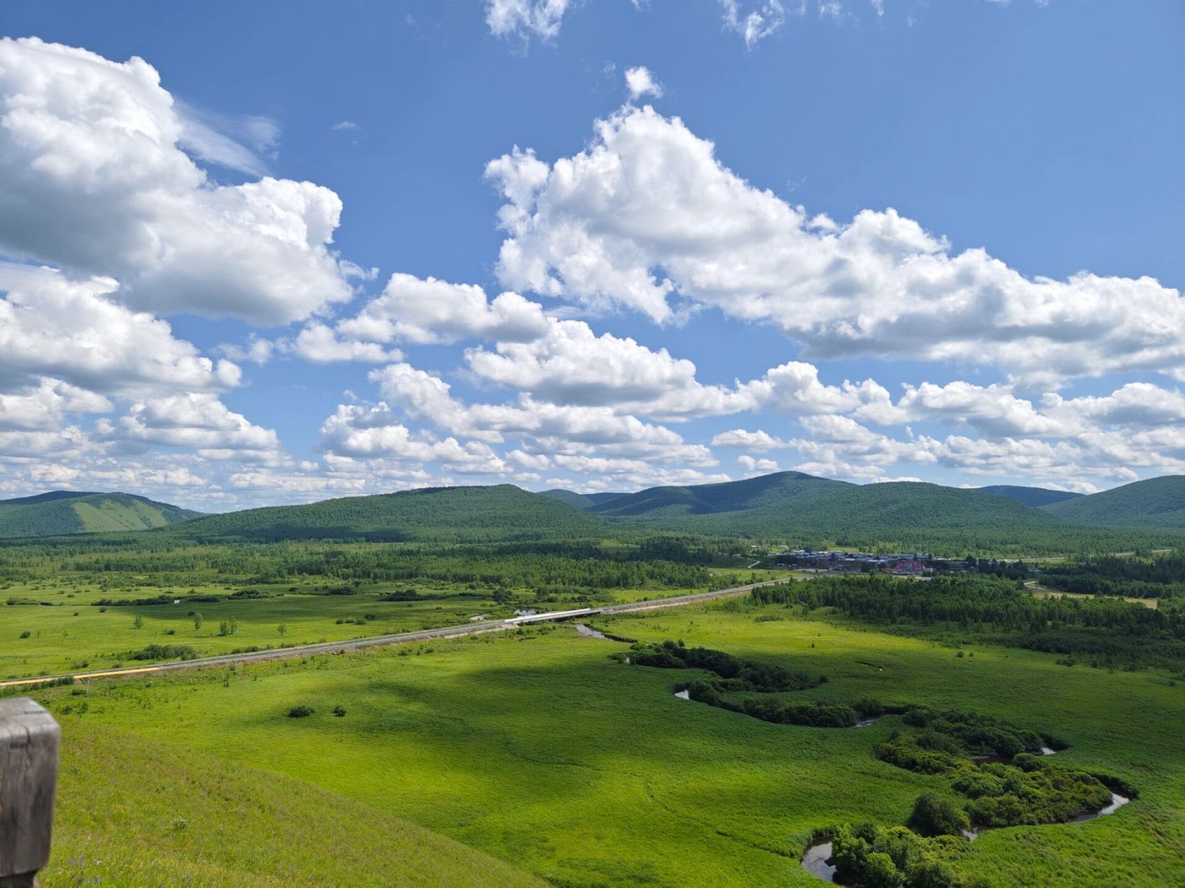 哈乌尔河景区(离恩和20分钟车程) 没有去白桦林,也没计划去室韦,从