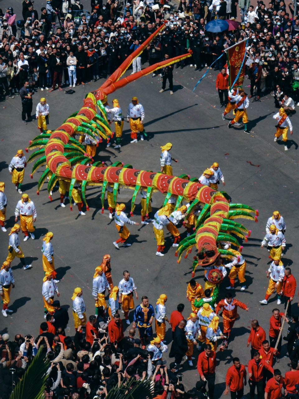 潮汕非遗|二月十六澄海西门蜈蚣舞 以往潮汕乡里的老热都会有几年一
