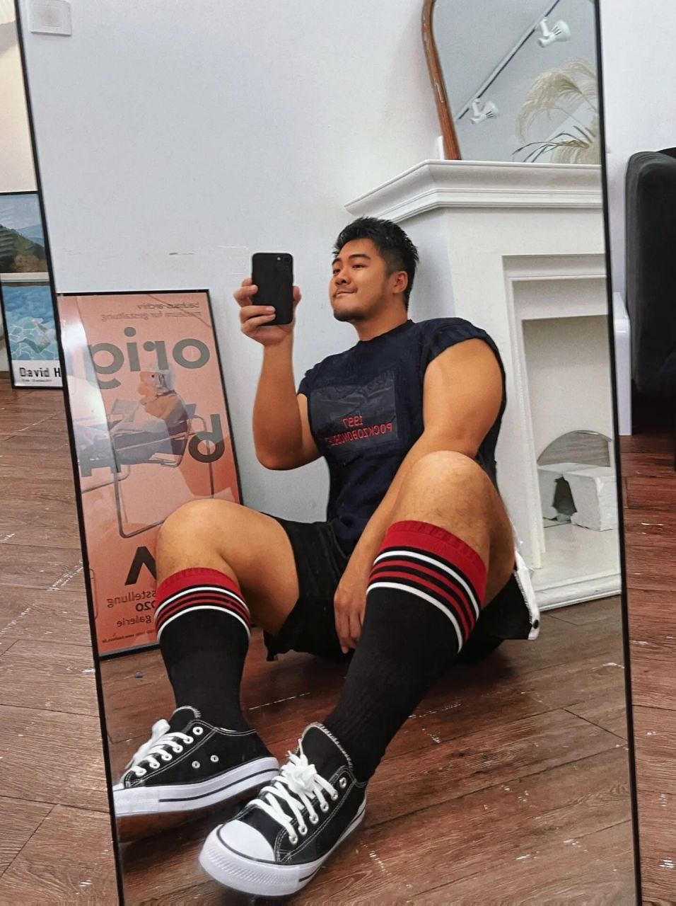 粗腿男的今天是片场打工人90ootd 在片场拍摄的一天 分享今天的穿搭