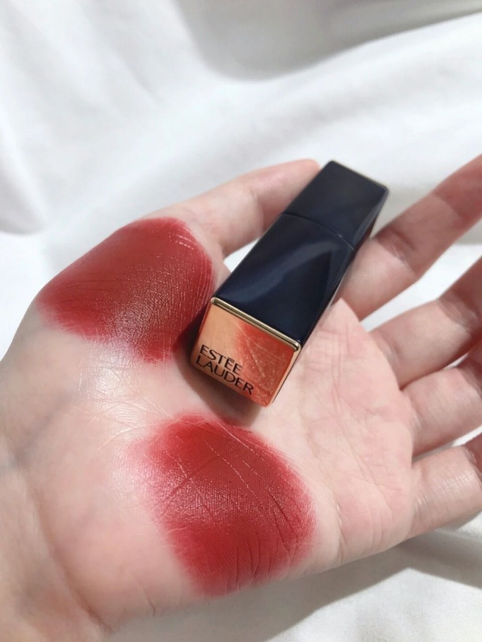 雅诗兰黛557烤栗红棕!