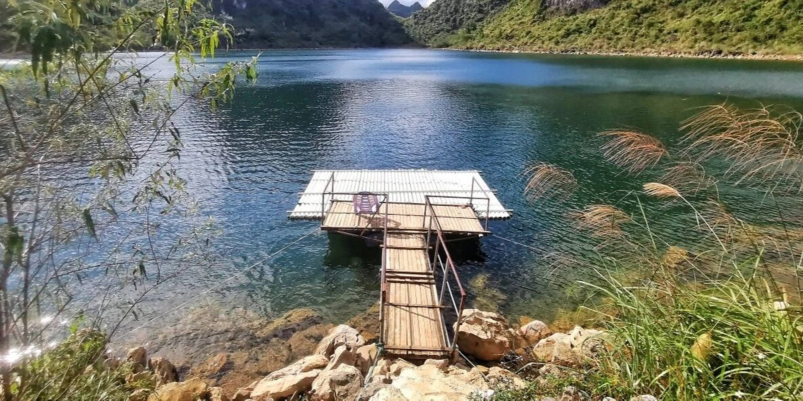 天等 | 龙角小天池 四面环山,水质碧绿,当地人的夏天玩水圣地.