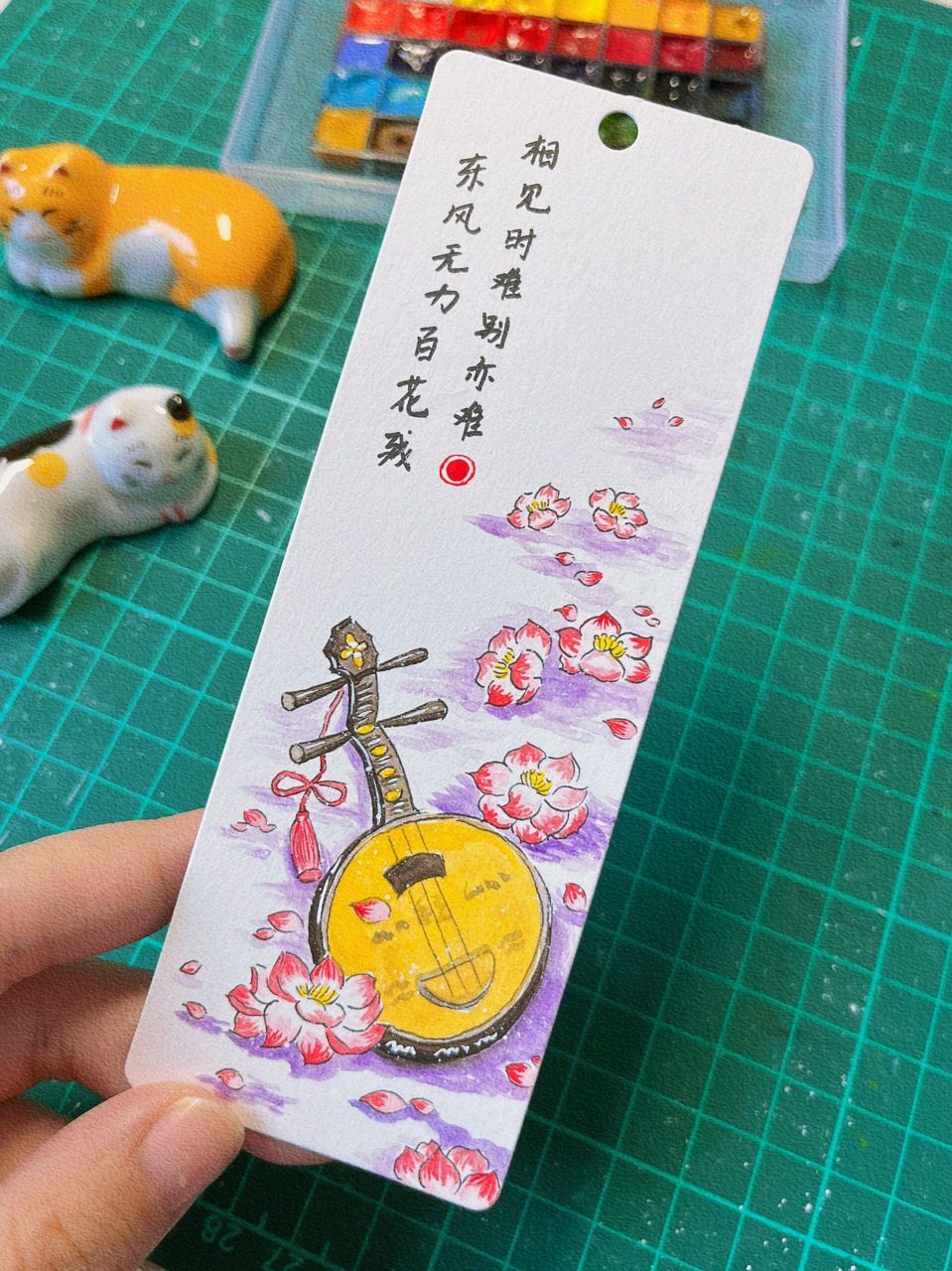 『相见时难别亦难 东风无力百花残』 简单又好看