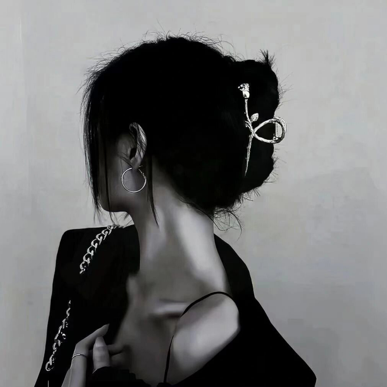 各位小伙伴们,今天我要来分享一波高冷头像女,御姐范,霸气十足的头像