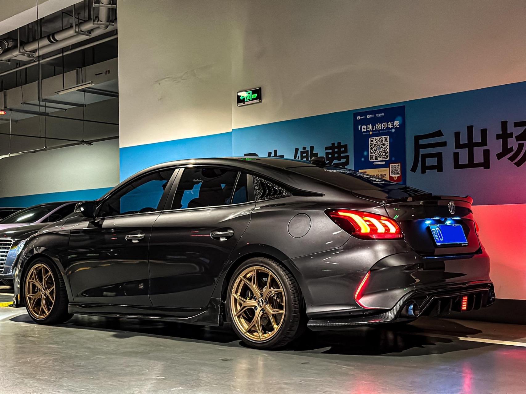 名爵5改装案例.