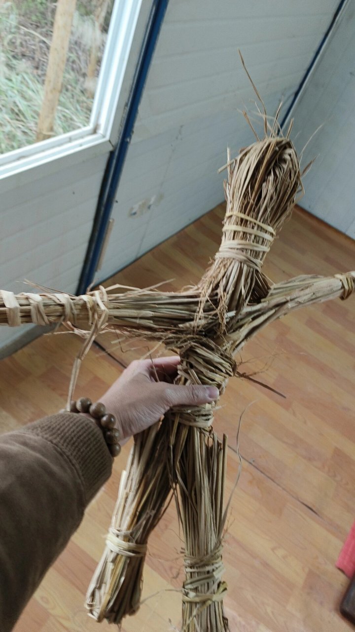 扎个草人送童子替身 传统国学文化作用:从出厂日期即可知道需不需要送