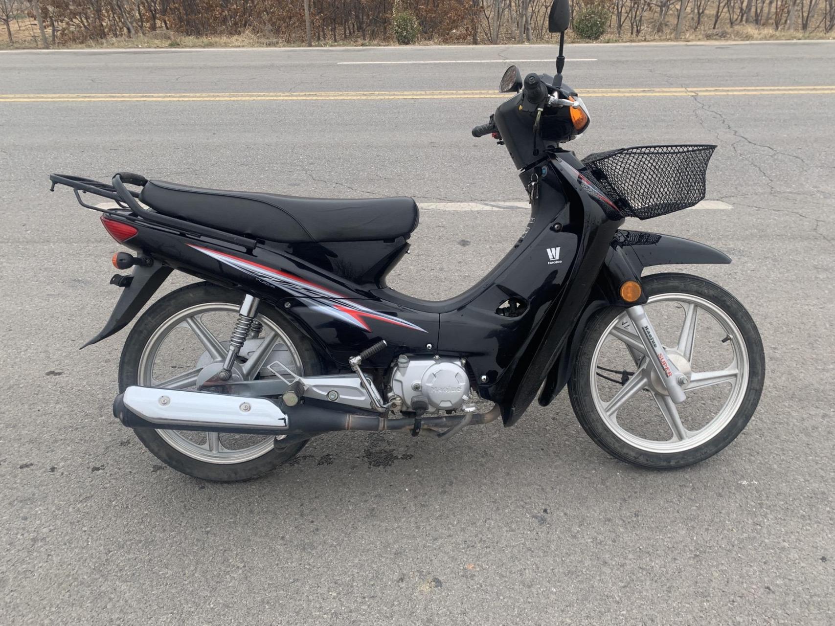 二手摩托车.国三豪爵弯梁 二手车的价格 新车的感觉 只需1888