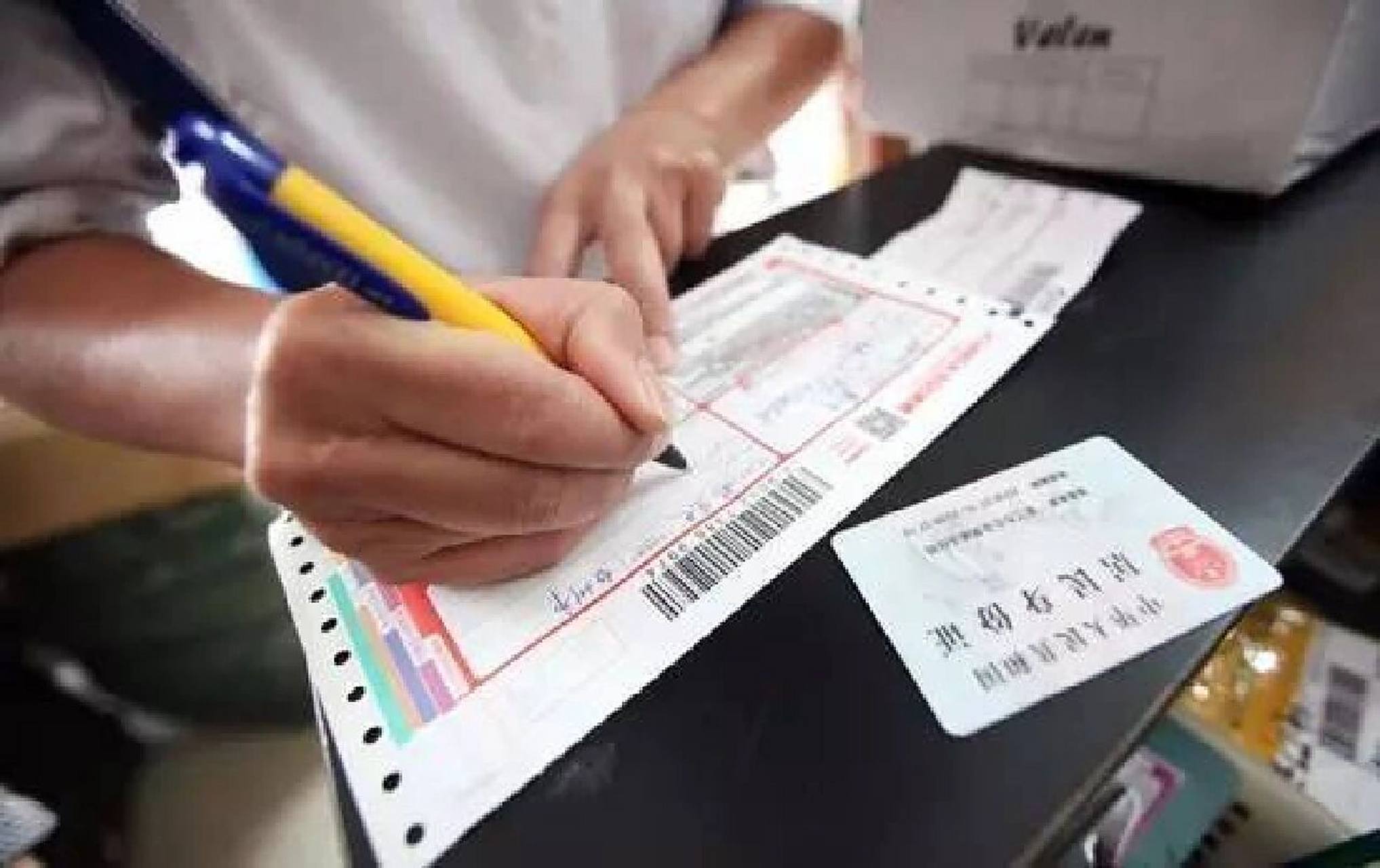 快递寄件最便宜的是哪家?方便送货上门吗?