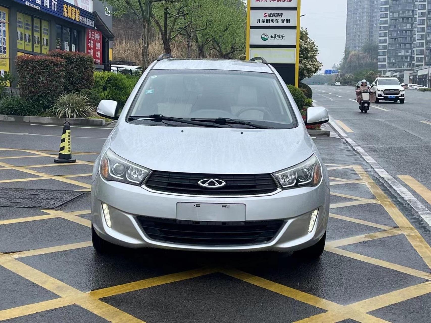 新到15年奇瑞艾瑞泽m7,最便宜7座wagon旅行车型,2.0自动高配,车况精品