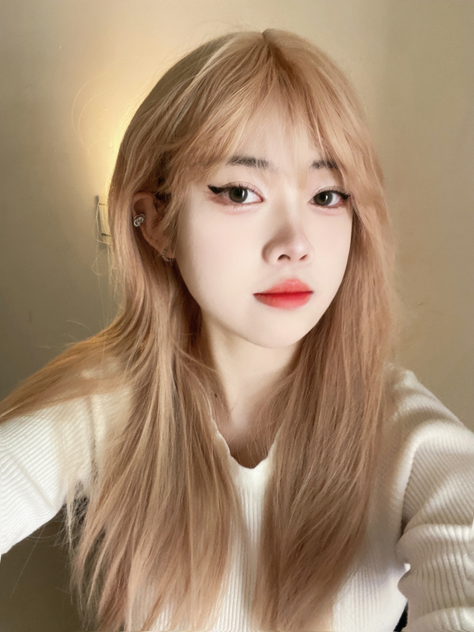 可以网恋的照片老婆拿图吱声 可以拿图发ks dy不过要和我说一下嗷这个